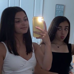 Meet your Posher, Brooke